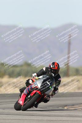 media/Nov-30-2025-TrackXperience (Sun) [[c0061d280f]]/3-Level 1/Session 3 (Turn 16)/